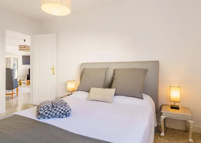 ヴィラ Iris 8 House *